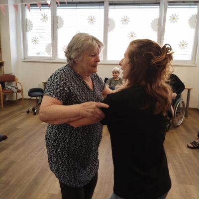 Hodina tance s Lucií