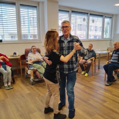 Hodina tance s Lucií